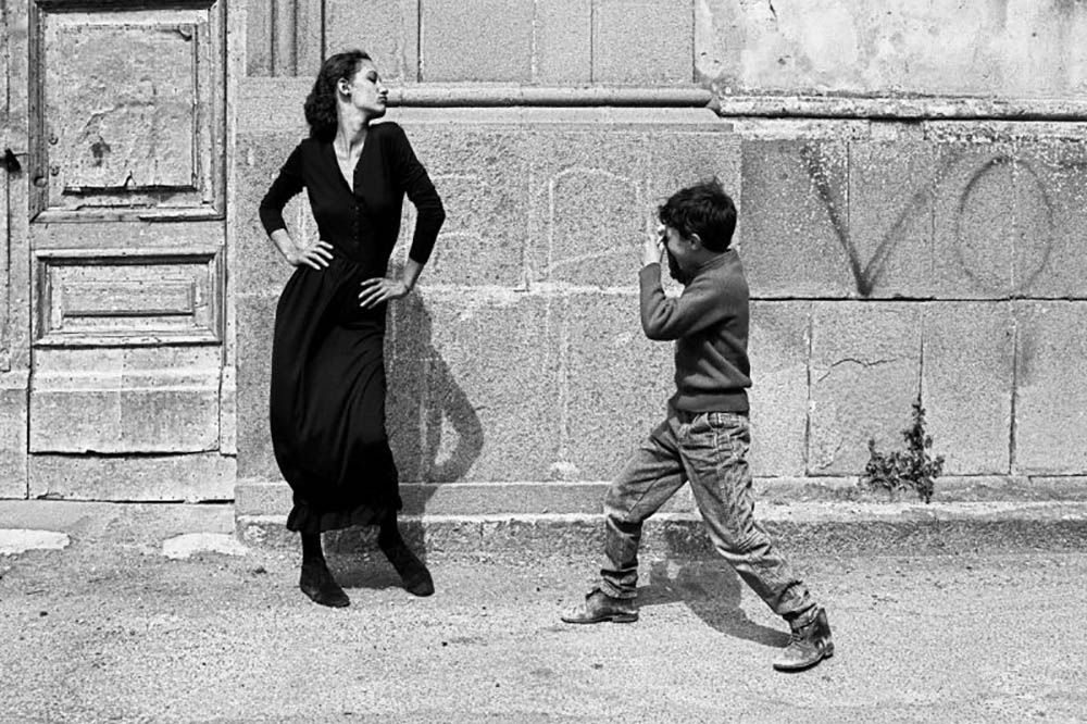 Il Viaggio Il Racconto La Memoria Ferdinando Scianna In Mostra A