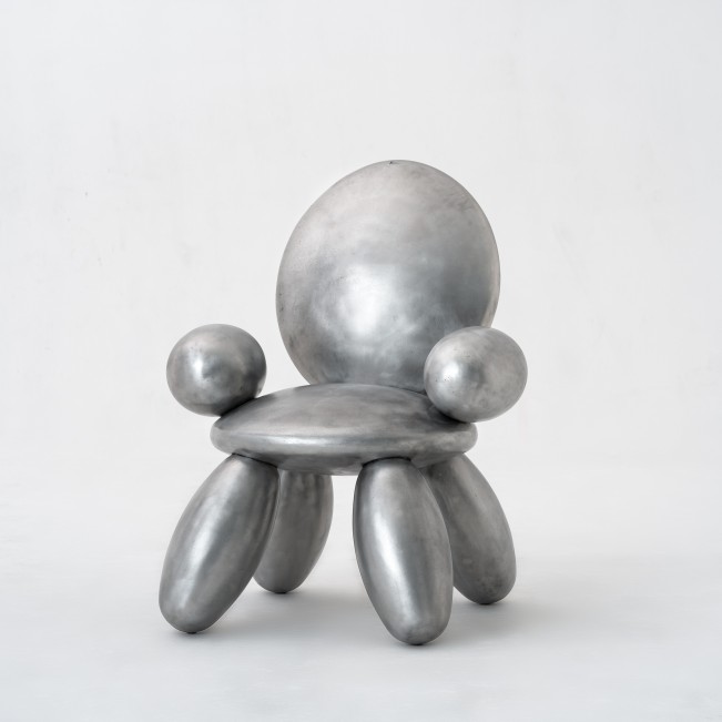 Bubble Chair by Grigorii Gorkovenko